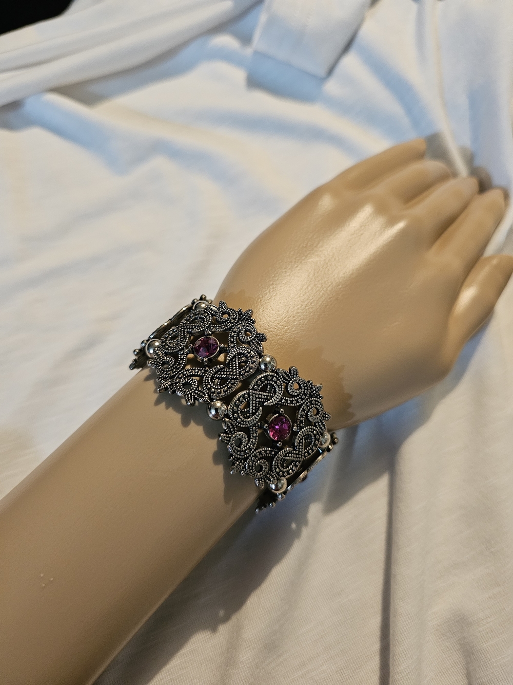 Antique-Style Silver Filigree Bracelet with Pink Gem Accents